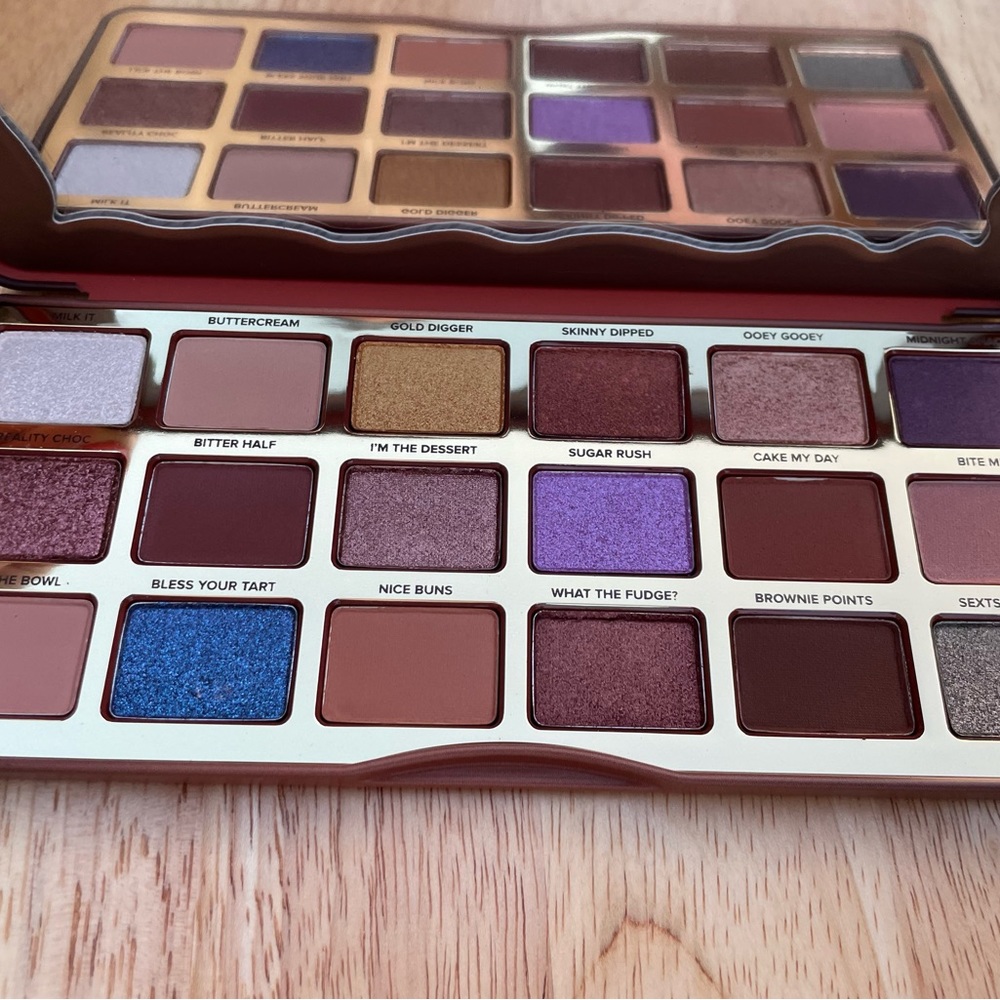 NIB Too Faced Better Than Chocolate Palette - Picture 7 of 8